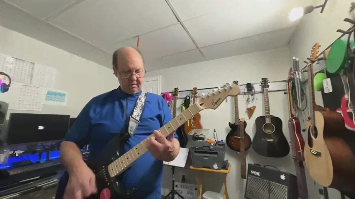 Fender Squier Sonic Stratocaster HSS Review