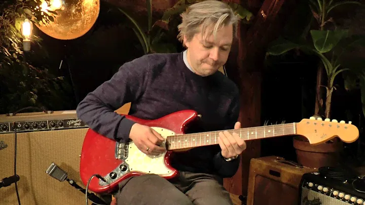Fender Musicmaster from 1967 presented by Vintage Guitar and Tobias Hoffmann